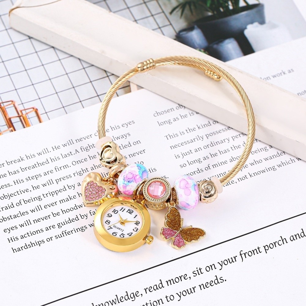 Trendy Adjustable Women's Brac - Luxury Watch With Leather Strap recension och pris