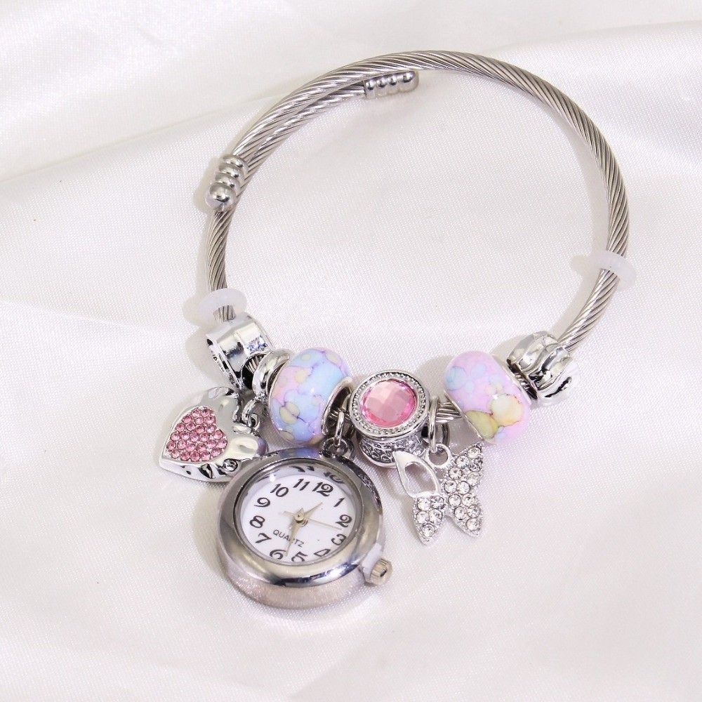 Trendy Adjustable Women's Brac - Luxury Watch With Leather Strap recension och pris
