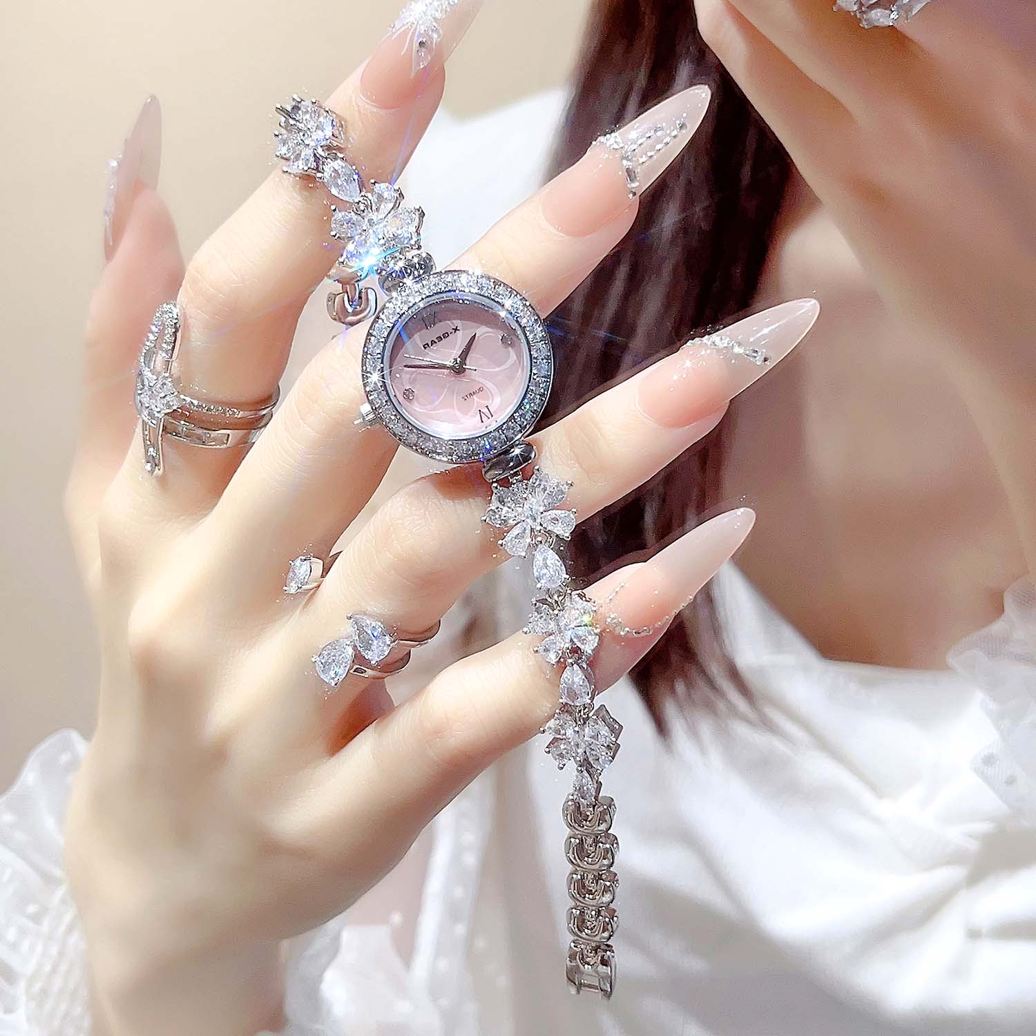 Butterfly Bracelet Watch Women - Luxury X I Watch recension och pris